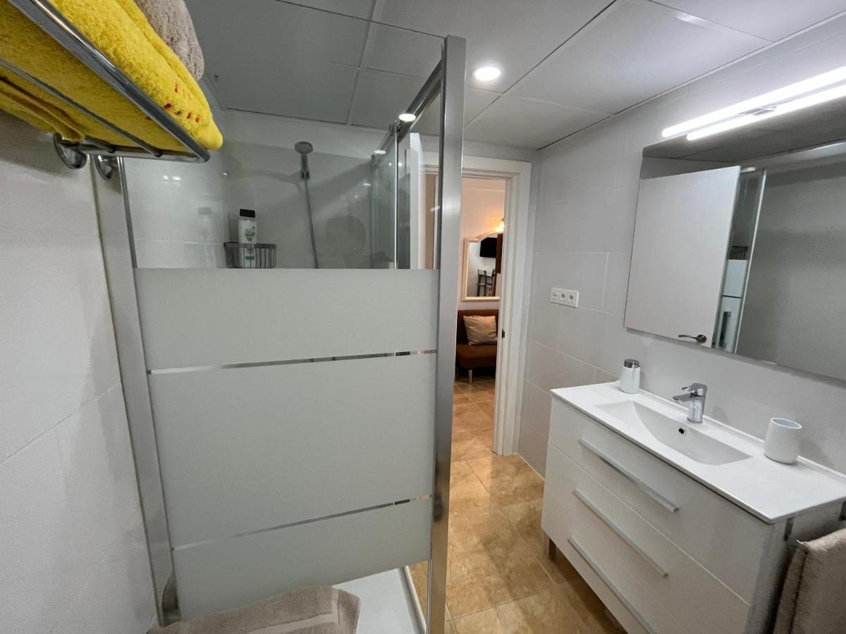 Apartment Ama611 - Terraza, Wifi, Playa La Carihuela A 100 Metros *